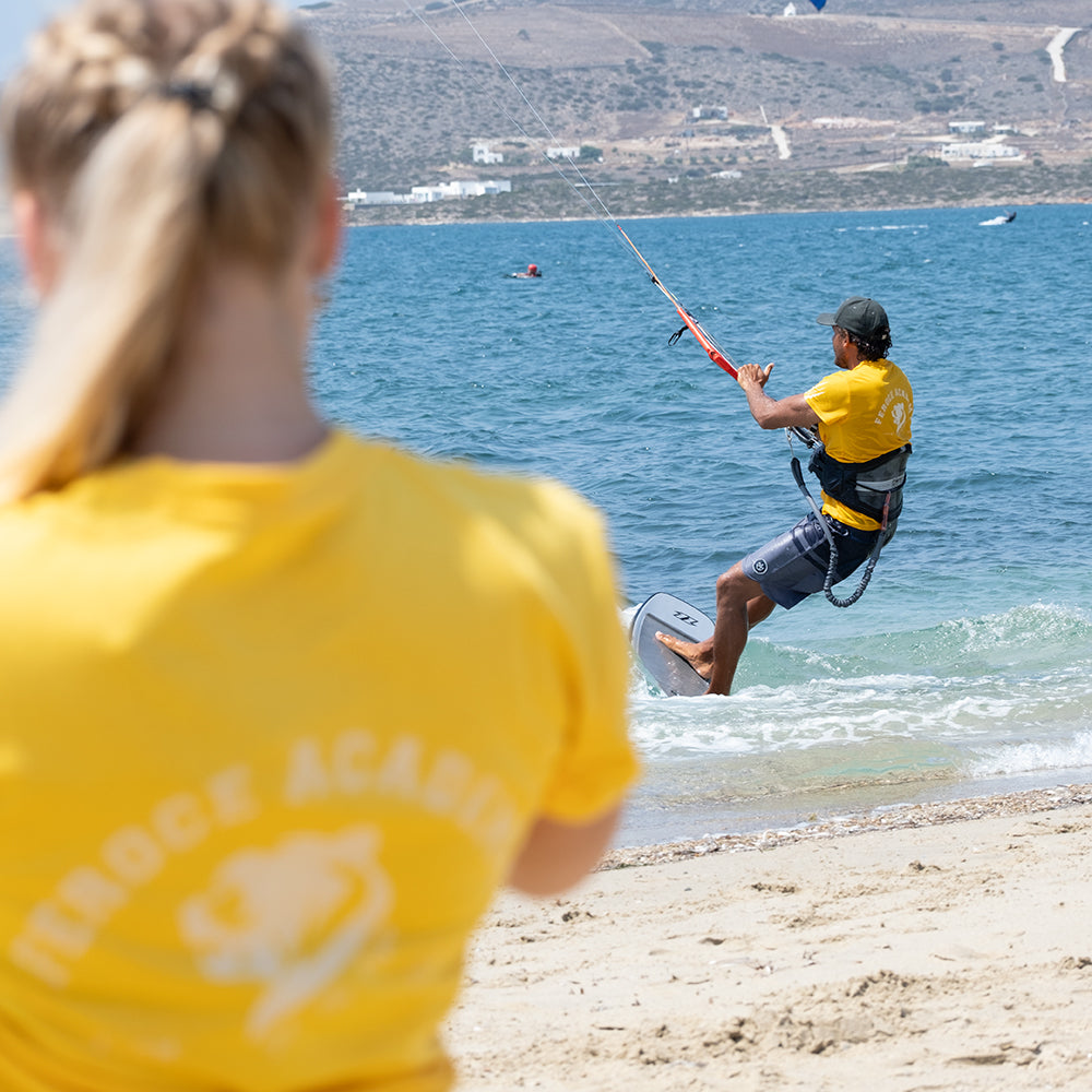 Paros en Grèce, la Kite Surf PRO mode FEROCE