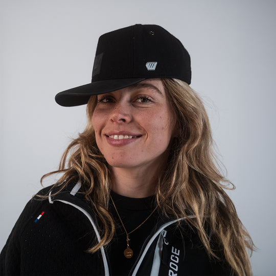 Casquette Sirocco cuir &amp; laine - noire FEROCE portée de profil