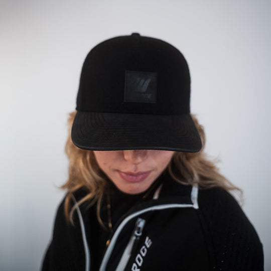 Casquette Sirocco cuir &amp; laine - noire FEROCE portée de face