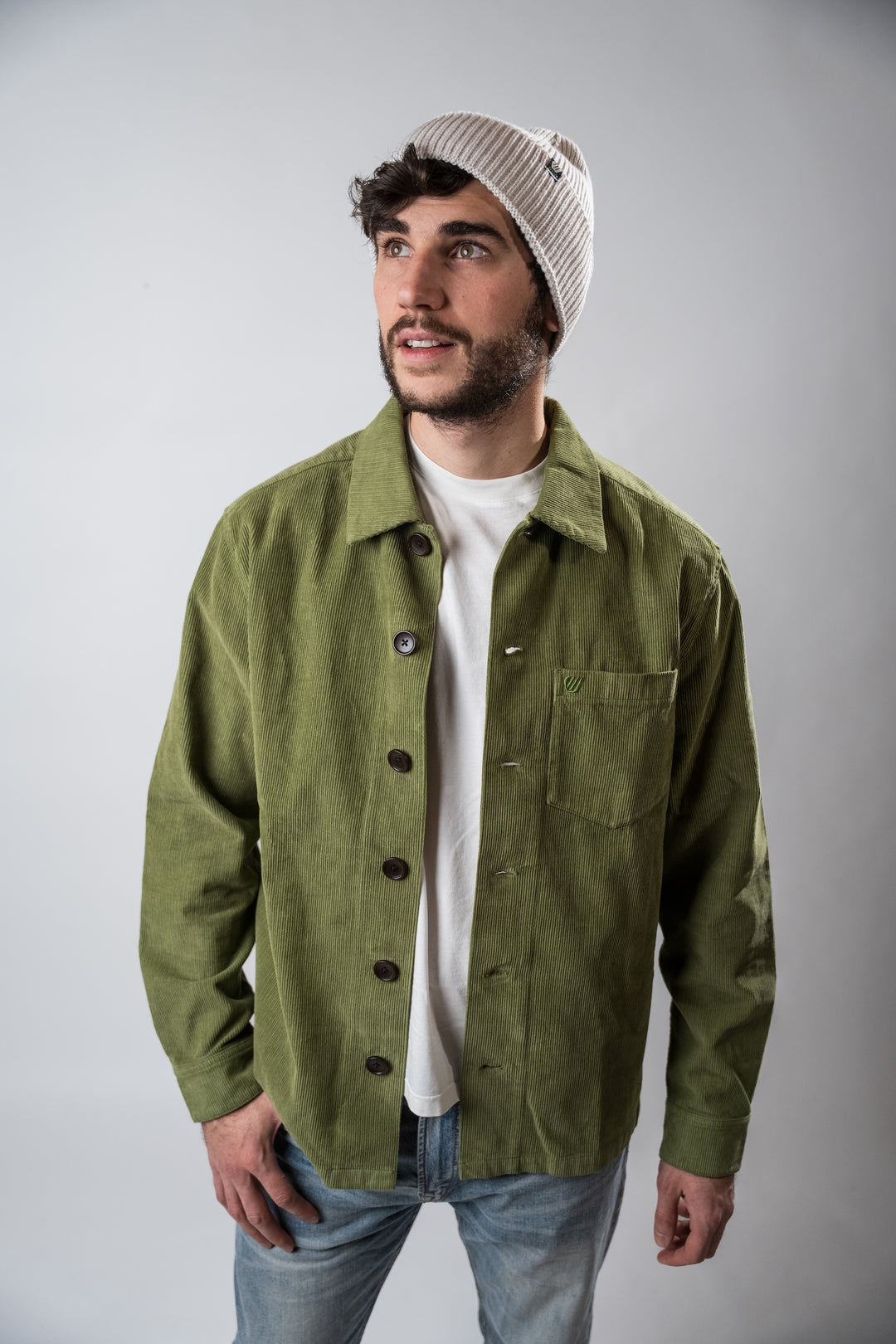 Chemise Velours Bronco - Vert sauge portée vue de face