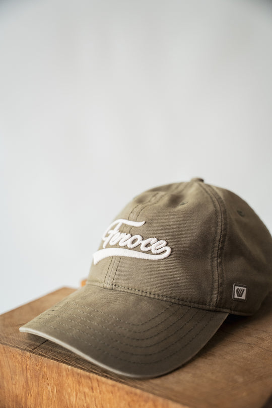 Casquette en Tissu Gaou - Verte vue produit avec logo brodé