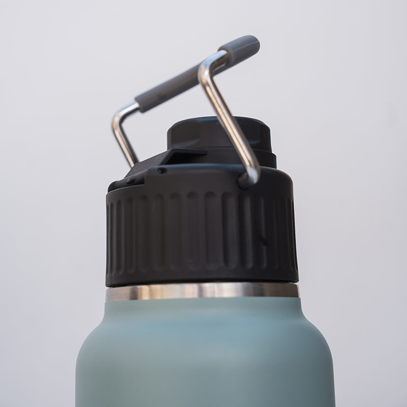 Gourde isotherme 800 ml - verte FEROCE détail bouchon poignée