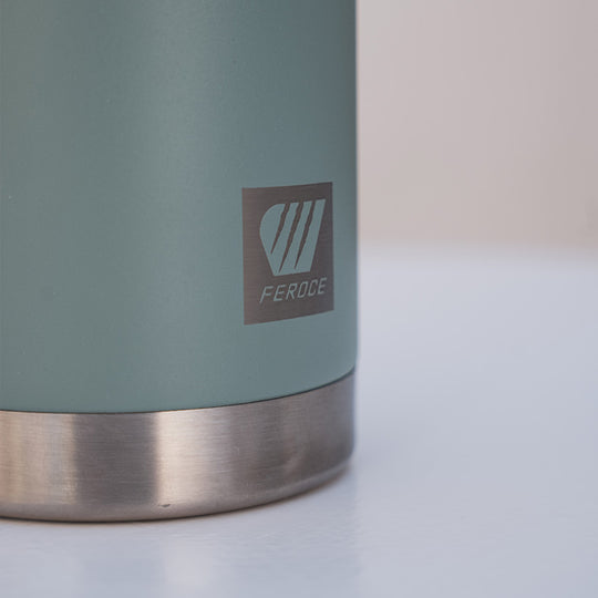 Gourde isotherme 800 ml - verte FEROCE détail logo
