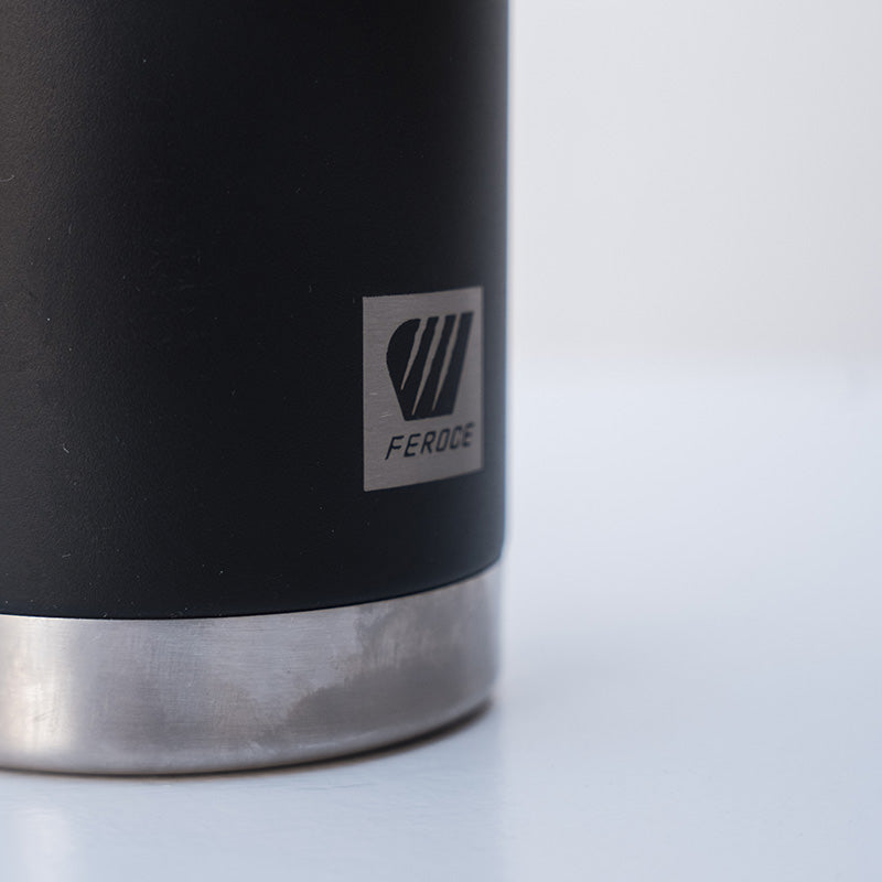 Gourde isotherme 800 ml - noir FEROCE détail base inox