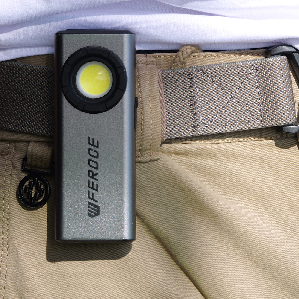Lampe torche LED rechargable support magnétique FEROCE tenue en main