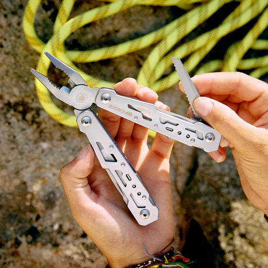 Pince multifonctions 15 outils - Étui en tissu