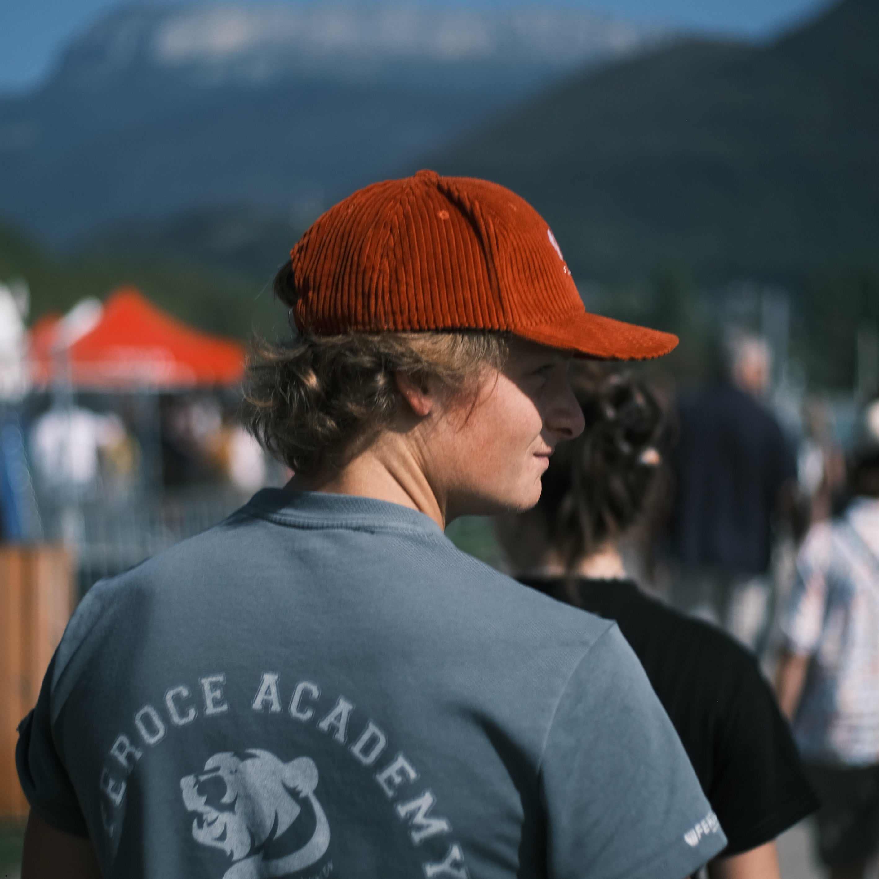 Casquette Velours côtelé rouge FEROCE