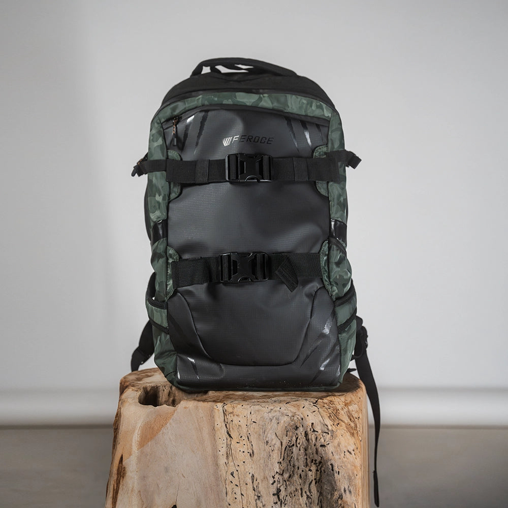 Sac à dos ski et snowboard Ollie 27L vert camo, vue de face.